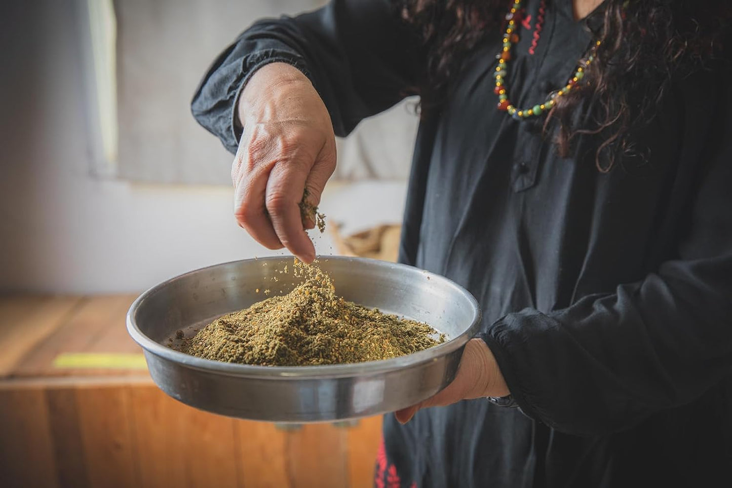 SINDYANNA OF GALILEE Zaatar Spice Mix fair trade za’atar mix is produced in the Galilee, Made in Israel, Perfect for adding to Bread, Chicken and more 80 Grams.