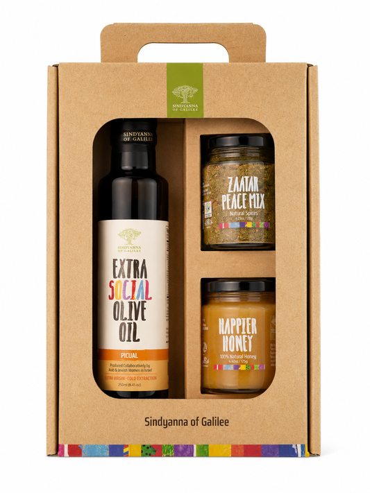 SINDYANNA OF GALILEE Large Extra Virgin Olive Oil, Natural Honey and Zatar, 3 Pack, Large Gift Set (Oil/Honey/Zatar Set)